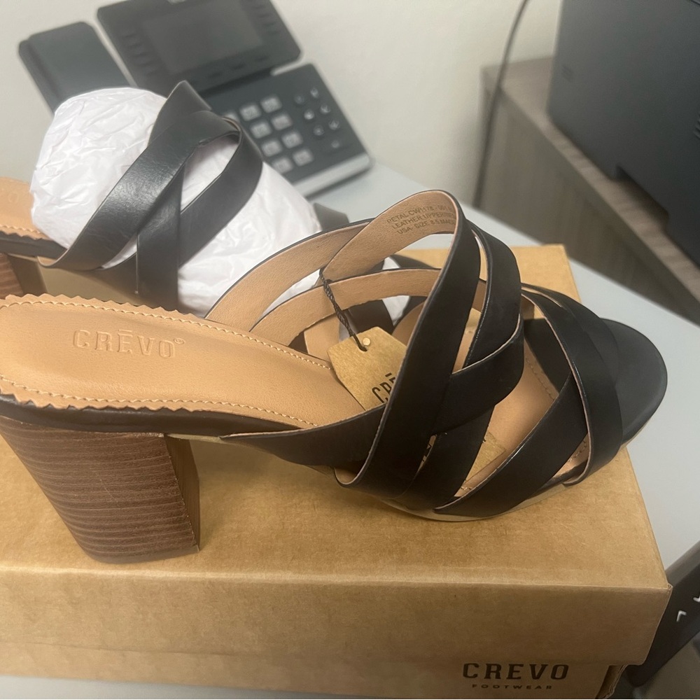 Crevo shoes size 8.5